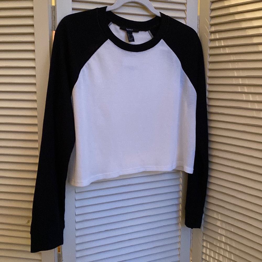 Forever 21 long sleeve baseball thermal